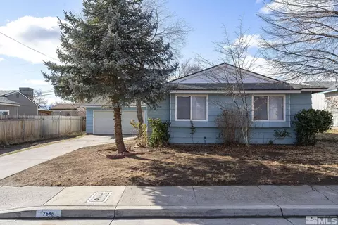 7585 Essex Way, Reno, NV 89506