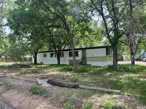 5200 Carol Dr, Sun Valley, NV 89433