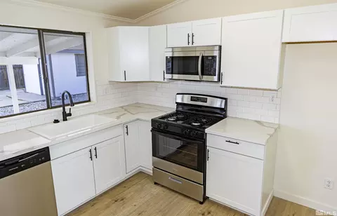 1925 Franklin St, Fallon, NV 89406 photo 7
