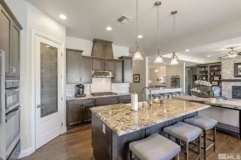 9813 Dyevera Ln, Reno, NV 89521 photo 18