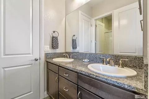9813 Dyevera Ln, Reno, NV 89521 photo 32