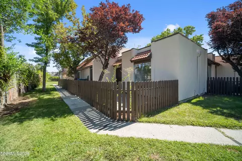 1040 Apt 87 Baywood #C, Sparks, NV 89434