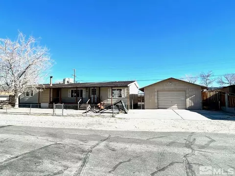 176 N St, Hawthorne, NV 89415
