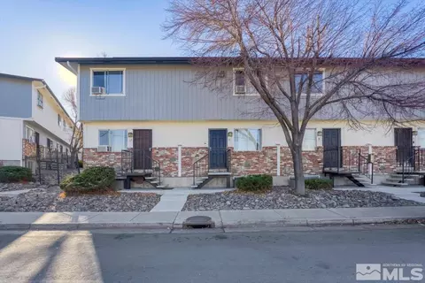 1402 E 9th St #11, Reno, NV 89512