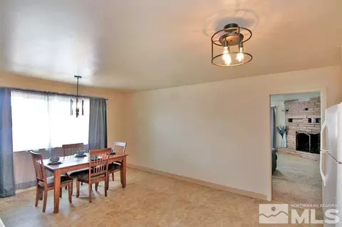 582 E St, Sparks, NV 89431 photo 6