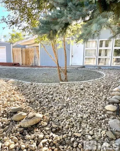 11701 Green Mountain St, Reno, NV 89506