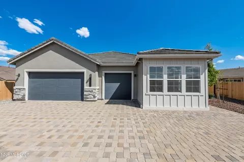 1358 Silver View Cir #HOME 39, Sparks, NV 89436