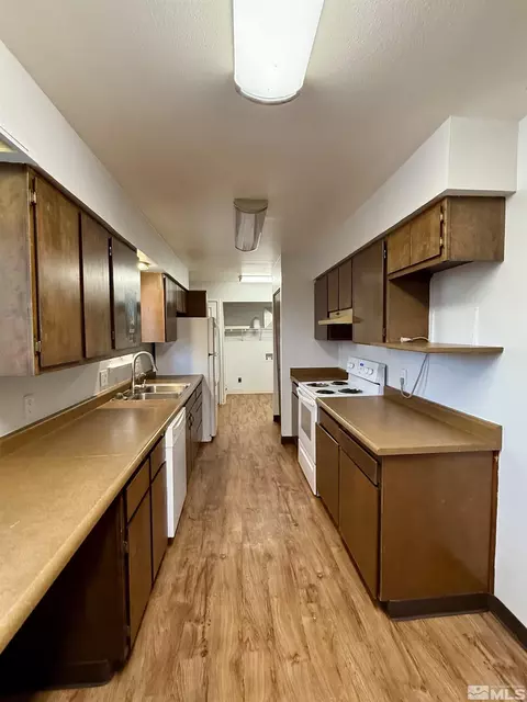 Kitchen - 255 Drumm Ln, Fallon, NV 89406 photo 1 of 4