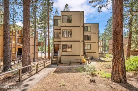 226 Clubhouse Cir, Zephyr Cove, NV 89448