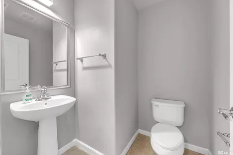 2104 Falling Star Loop, Reno, NV 89523 photo 40