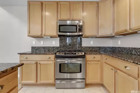 2104 Falling Star Loop, Reno, NV 89523 photo 19