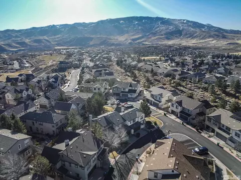 2104 Falling Star Loop, Reno, NV 89523 photo 7