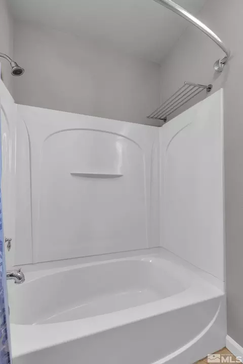 2104 Falling Star Loop, Reno, NV 89523 photo 34