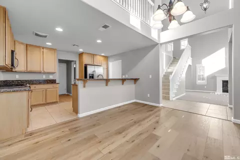2104 Falling Star Loop, Reno, NV 89523 photo 16