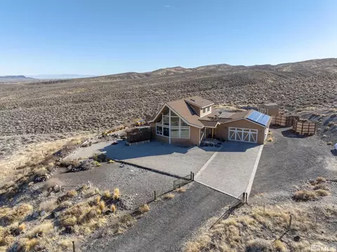 2330 Hillcrest Rd, Fernley, NV 89408