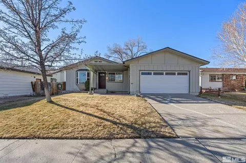 1445 Exeter Way, Reno, NV 89503