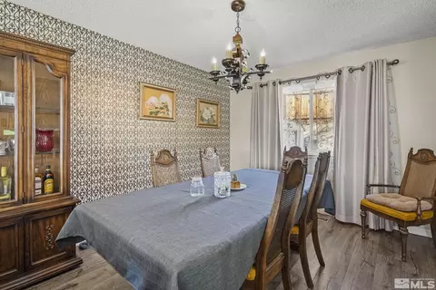 2830 Everett Dr, Reno, NV 89503 photo 9