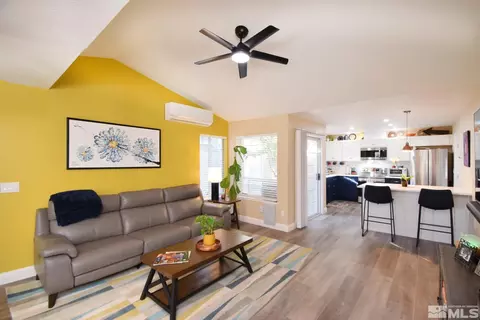 6022 Conness, Reno, NV 89523