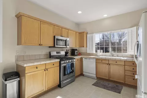 1745 Trek Trl, Reno, NV 89521 photo 9