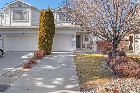9652 Black Bear Dr, Reno, NV 89506