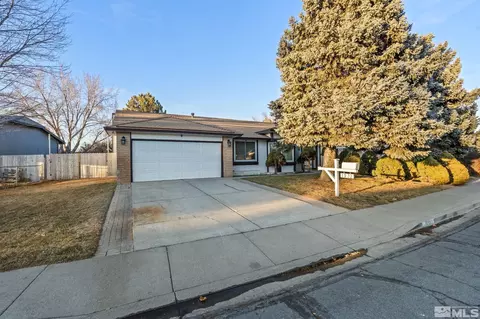1932 Wabash Cir, Sparks, NV 89434