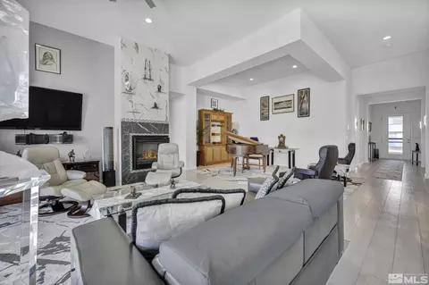 9500 Hawkshead, Reno, NV 89521 photo 4