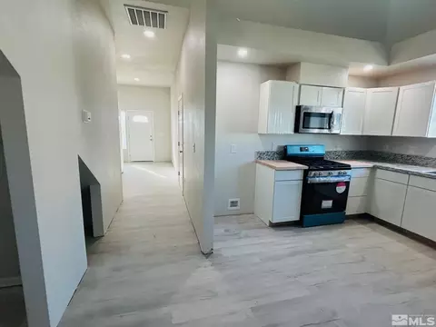 283 E A St, Fallon, NV 89406 photo 4