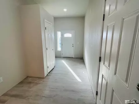 283 E A St, Fallon, NV 89406 photo 3