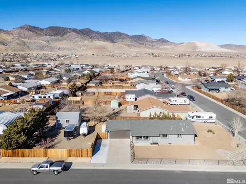 556 Vt Way, Dayton, NV 89403