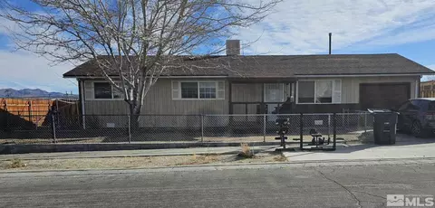 120 Birch St, Hawthorne, NV 89415