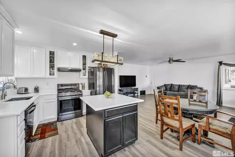 9 E K St, Sparks, NV 89431