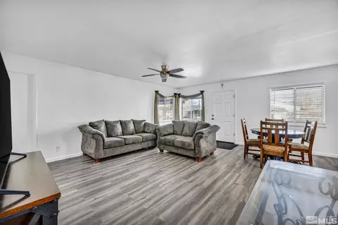 9 E K St, Sparks, NV 89431 photo 9