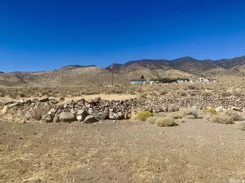 262 Edith Ln, Dayton, NV 89403