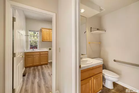 5015 E Albuquerque Rd, Reno, NV 89511 photo 11