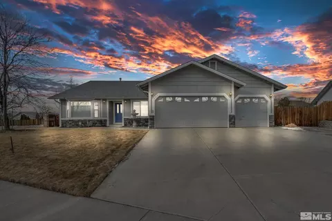 997 Rook Way, Sparks, NV 89441
