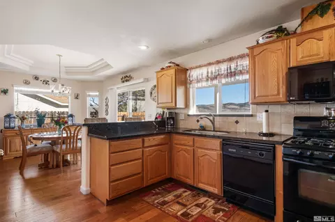 4113 Lepire Dr, Carson City, NV 89701 photo 6