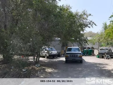 5325 Leon Dr, Sun Valley, NV 89433