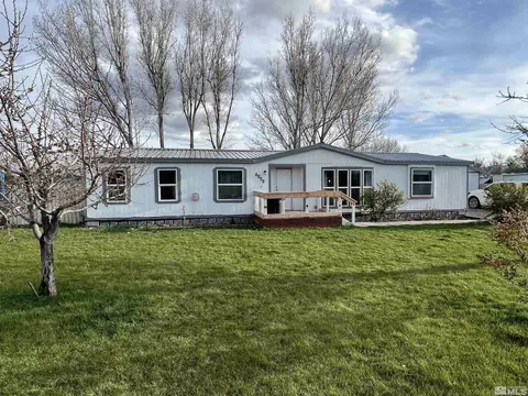 6550 Bonanza Dr, Winnemucca, NV 89445