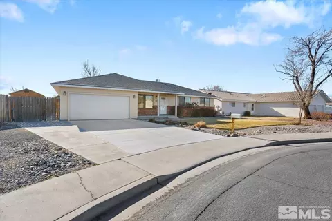 461 Meadow Glen Dr, Fallon, NV 89406