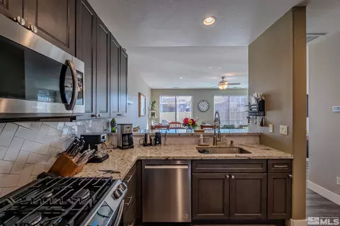 11024 Colton Dr, Reno, NV 89521 photo 3