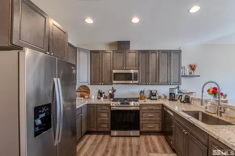11024 Colton Dr, Reno, NV 89521