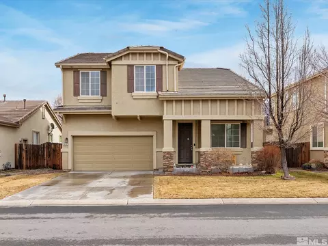 915 Lakeview Dr, Dayton, NV 89403