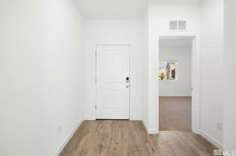 1015 Tamarack Ct, Fallon, NV 89406 photo 3