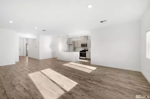 1015 Tamarack Ct, Fallon, NV 89406 photo 7