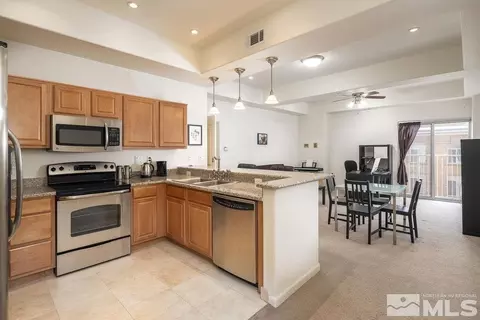 200 W 2nd St #204, Reno, NV 89501