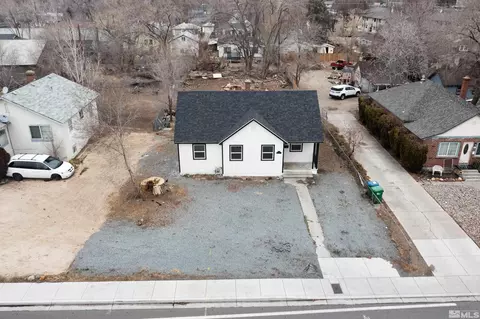 910 Prater Way, Sparks, NV 89431