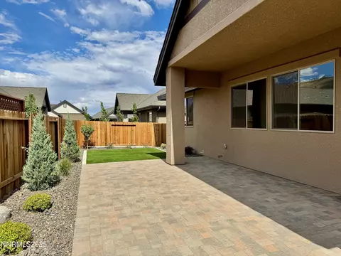 3863 Cambria Lp, Carson City, NV 89703 photo 5