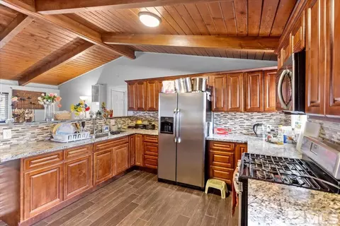 305 M St, Sparks, NV 89431