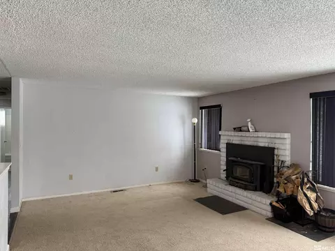 863 Folsom Ct, Carson City, NV 89705 photo 4