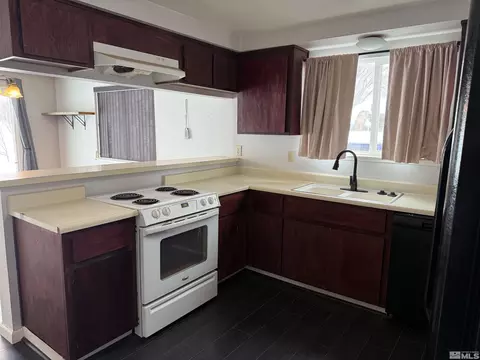 863 Folsom Ct, Carson City, NV 89705 photo 8